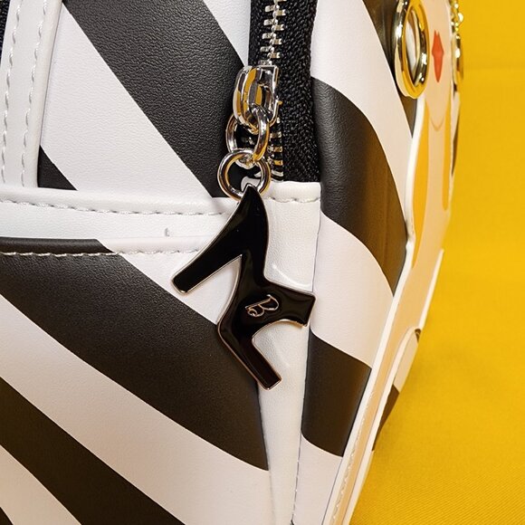 Loungefly Classic Barbie Original 1959 Limited Edition Cosplay Mini Backpack - Picture 3 of 10